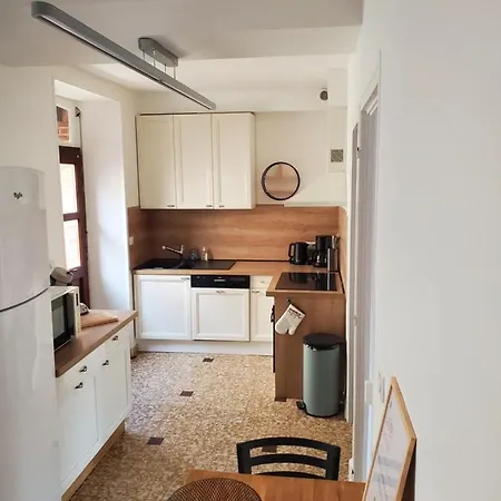 à La Croisée Des Louvières - Sur Oger *